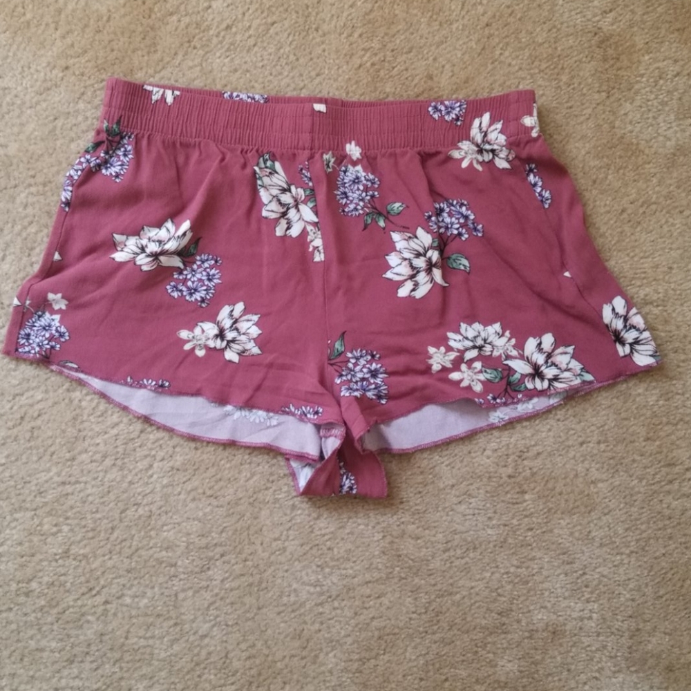 Mauve Floral Shorts